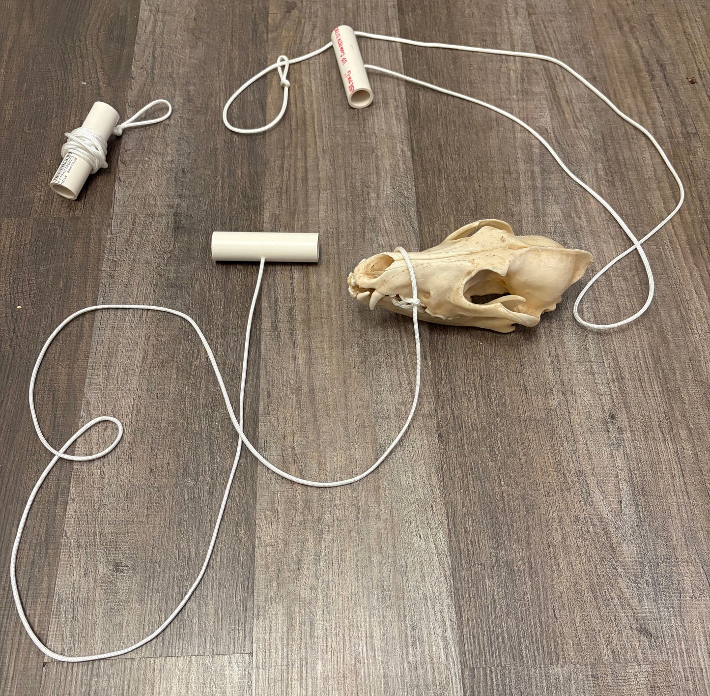 CNP-Outdoors Budget Coyote Drag – Lightweight White Field Drag